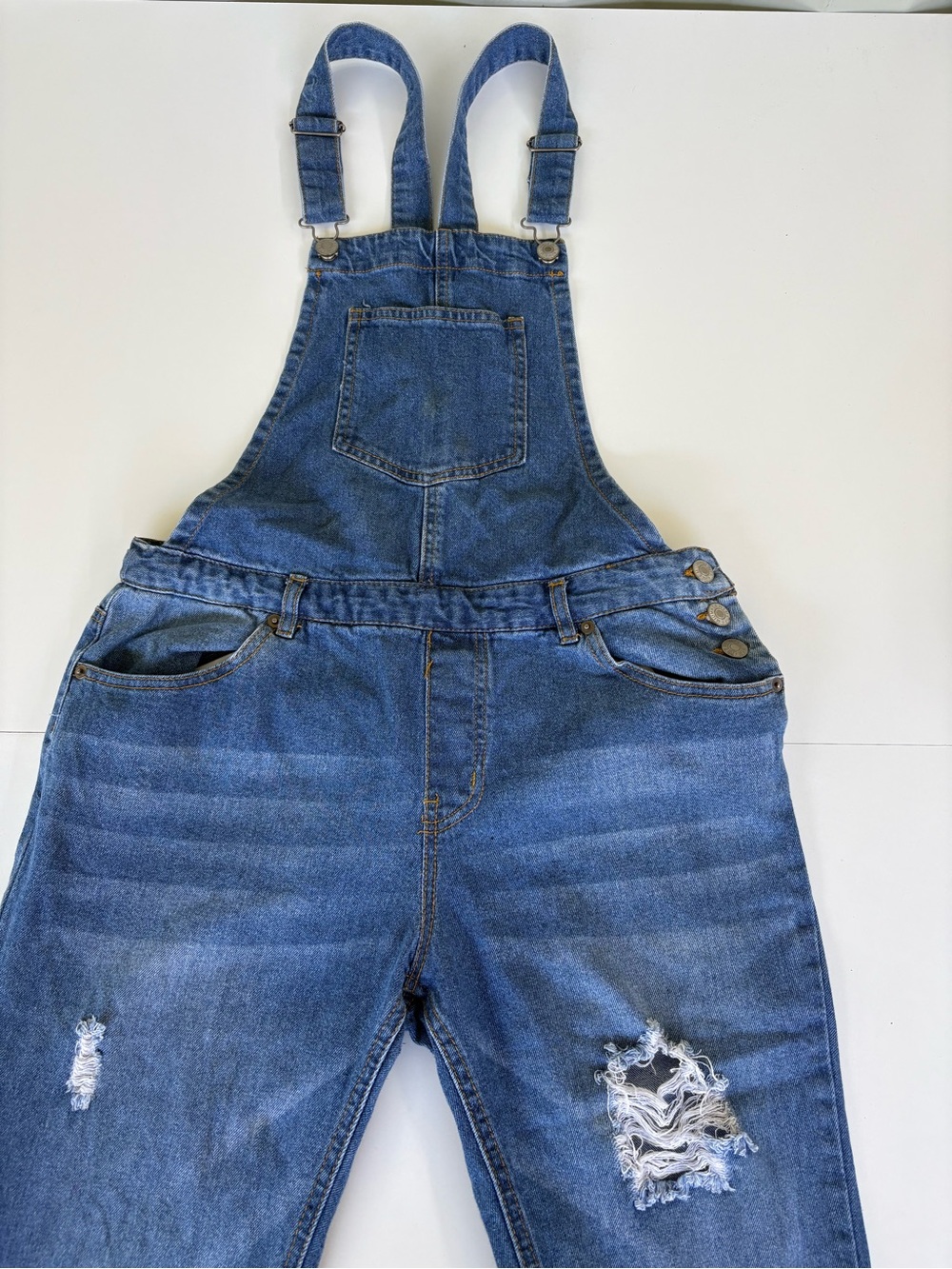 Love tree Denim woman’s  Light Blue Overalls Medium - Picture 4 of 9